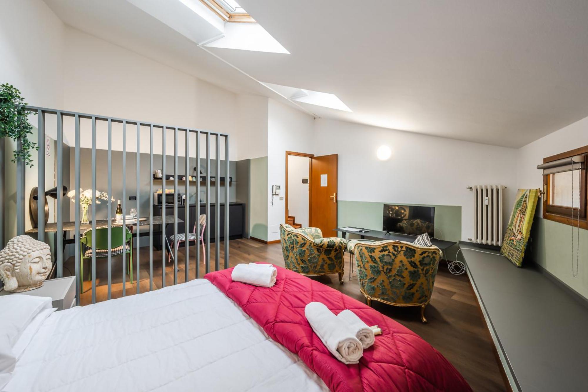 Riverwalk Al Castello Indipendent Apartments Verona Exterior foto